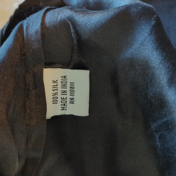 Yoana Baraschi 100% silk sequined shirt size XS - Picture 6 of 9